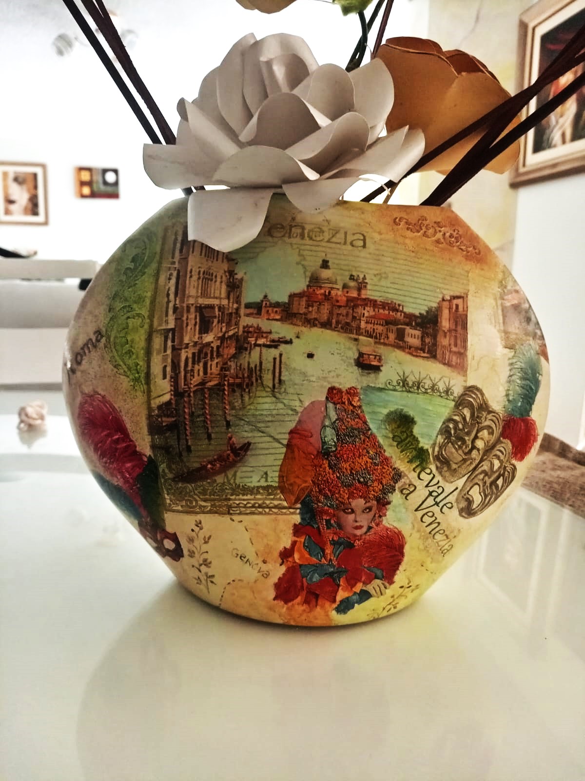 florero en decoupage